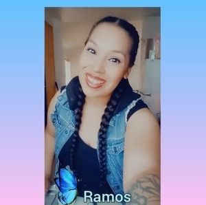 Meet your Posher, Lydia